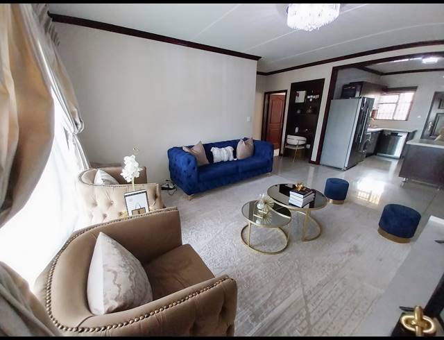 2 BEDROOM APARTMENT FOR SALE IN SUMMERSET